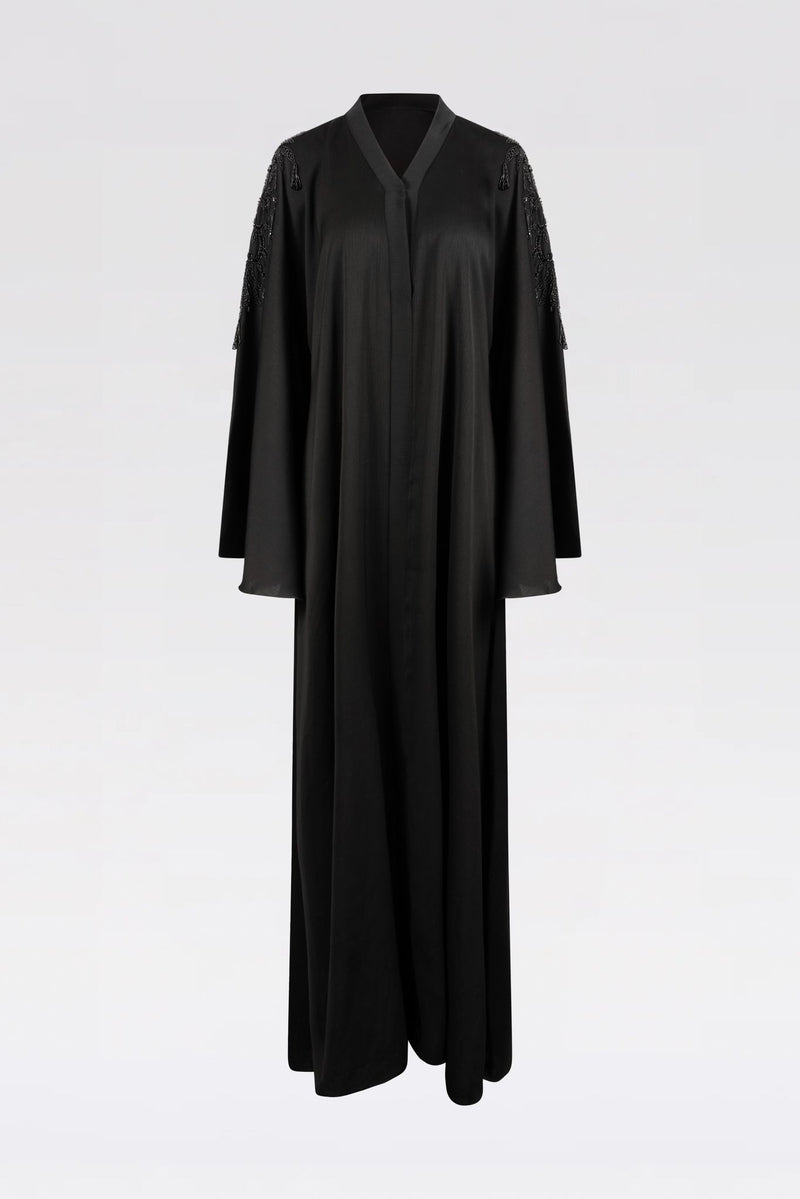 LUMIÉRE Black on Black